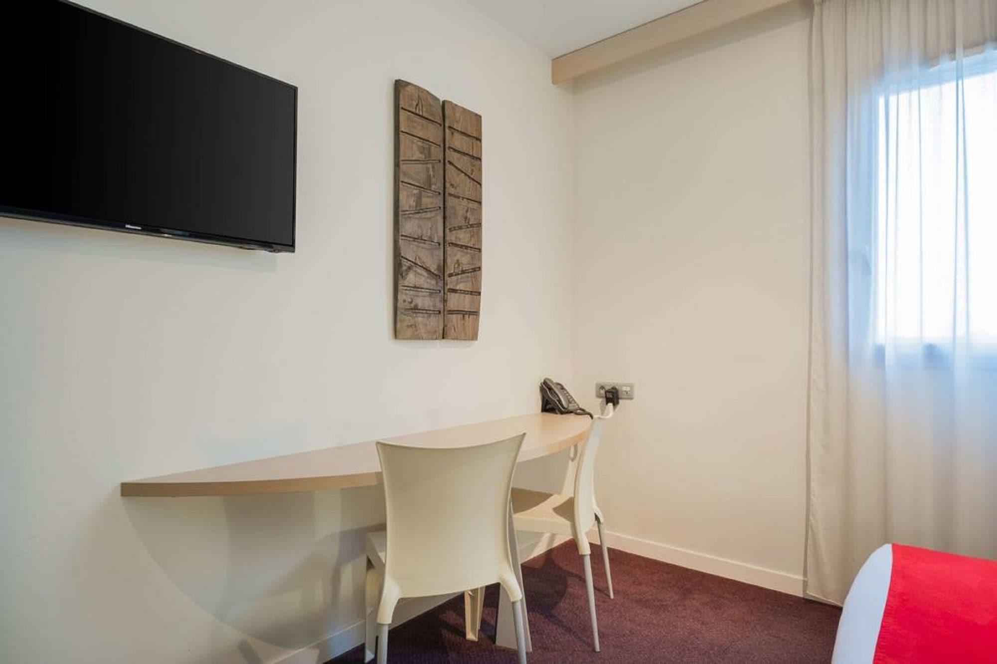 Hotel Sure By Western Beaujoire Nantes