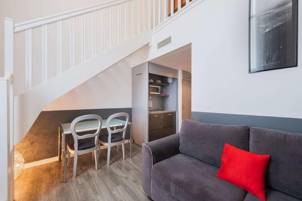Hotel Sure By Western Beaujoire