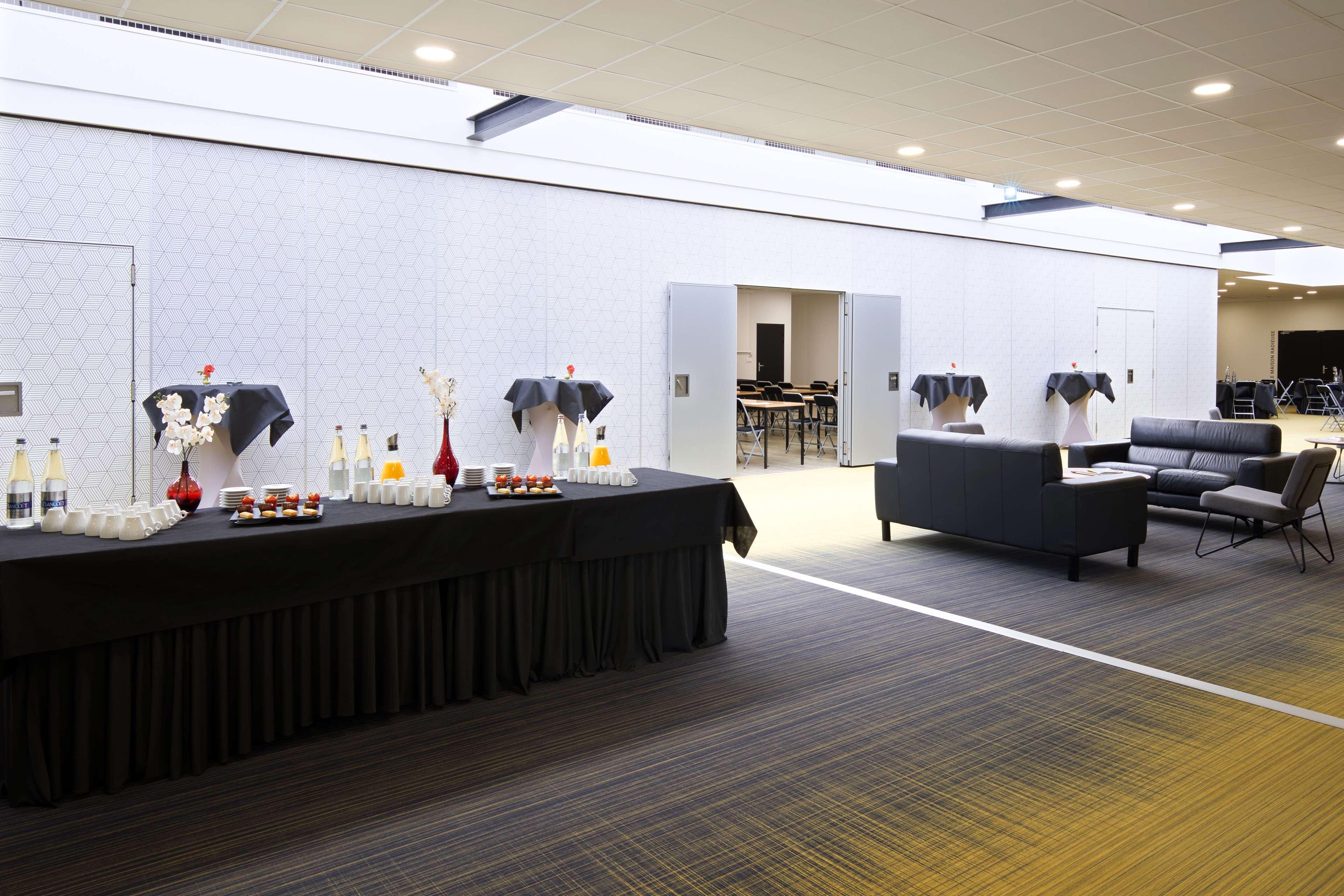 Sure By Western Beaujoire 3* Nantes